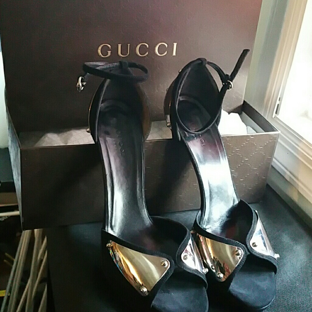 Gucci pumps - suede 38.5